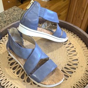 Adrienne Vittadini faux leather sport wedge